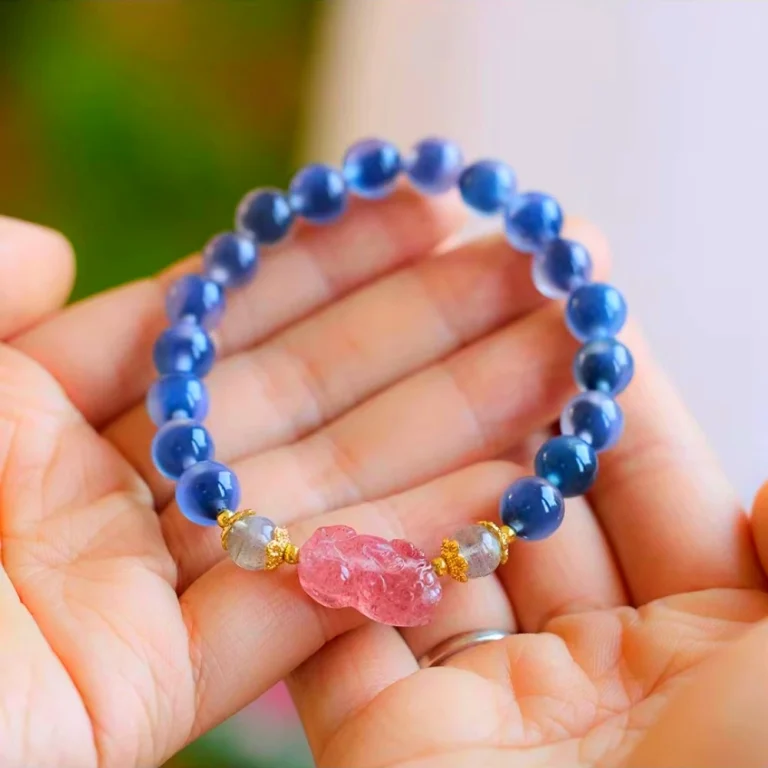 High quality blue agate bracelet, strawberry crystal Pixiu001