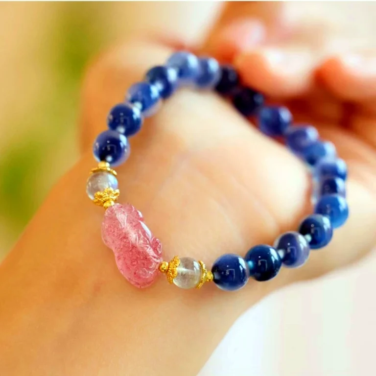 High quality blue agate bracelet, strawberry crystal Pixiu001